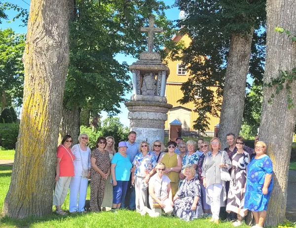 EKSKURSIJA DARAKTORIAUS KAZIMIERO JAGMINO 180-OSIOMS GIMIMO METINĖMS PAMINĖTI